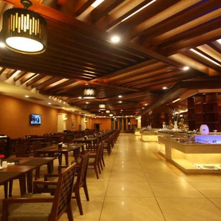 Ramada Plaza Xishuangbanna Hotell Eksteriør bilde