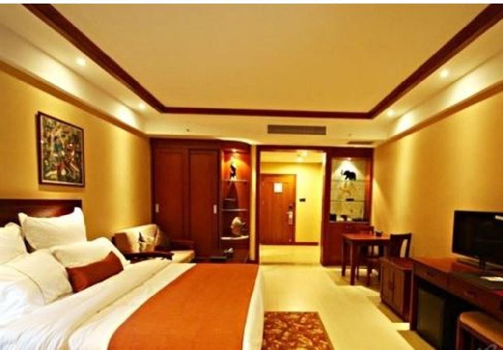 Ramada Plaza Xishuangbanna Hotell Eksteriør bilde
