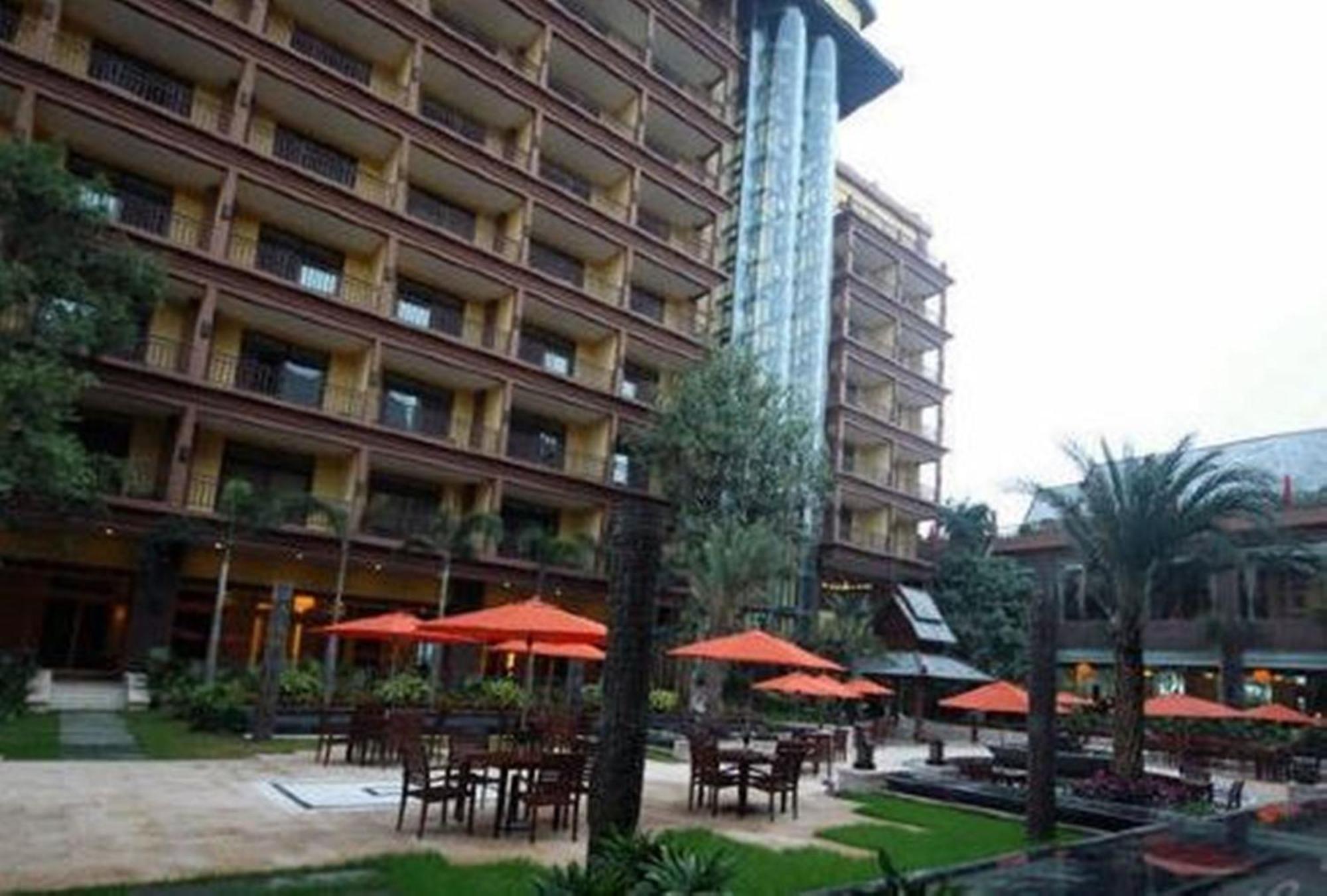 Ramada Plaza Xishuangbanna Hotell Eksteriør bilde