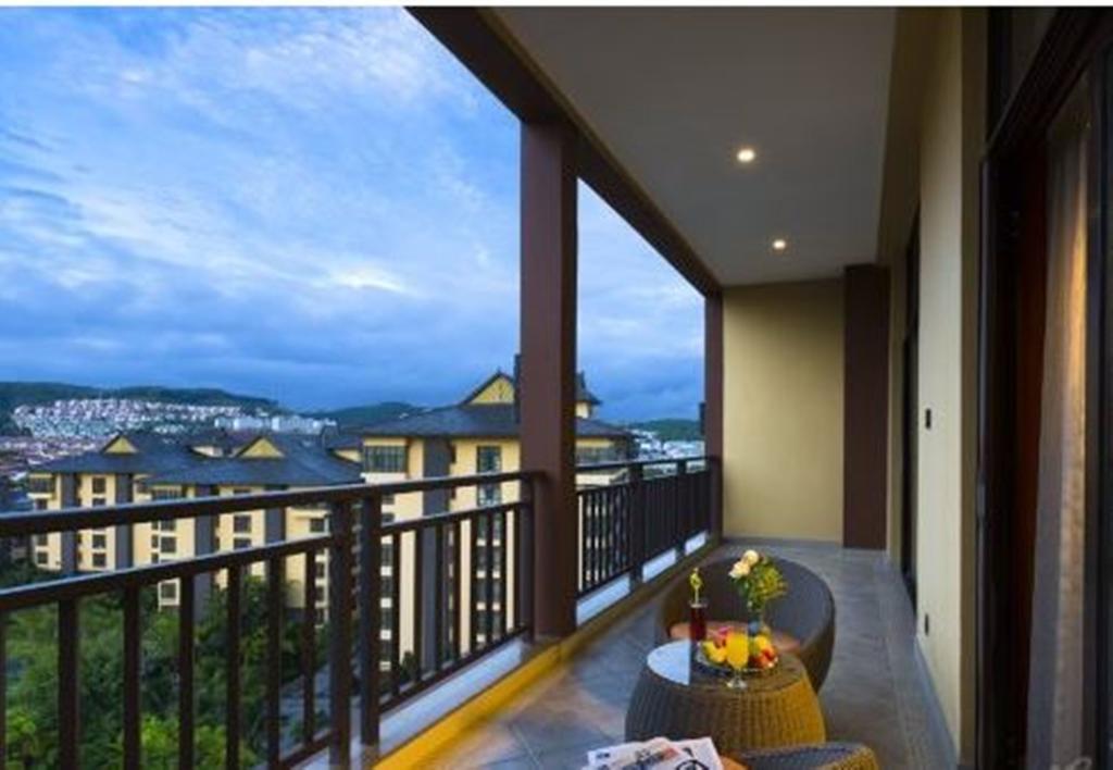 Ramada Plaza Xishuangbanna Hotell Eksteriør bilde