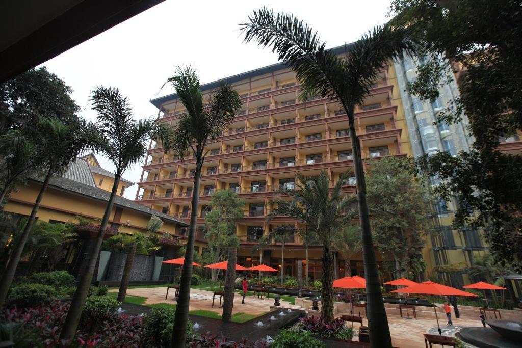 Ramada Plaza Xishuangbanna Hotell Eksteriør bilde